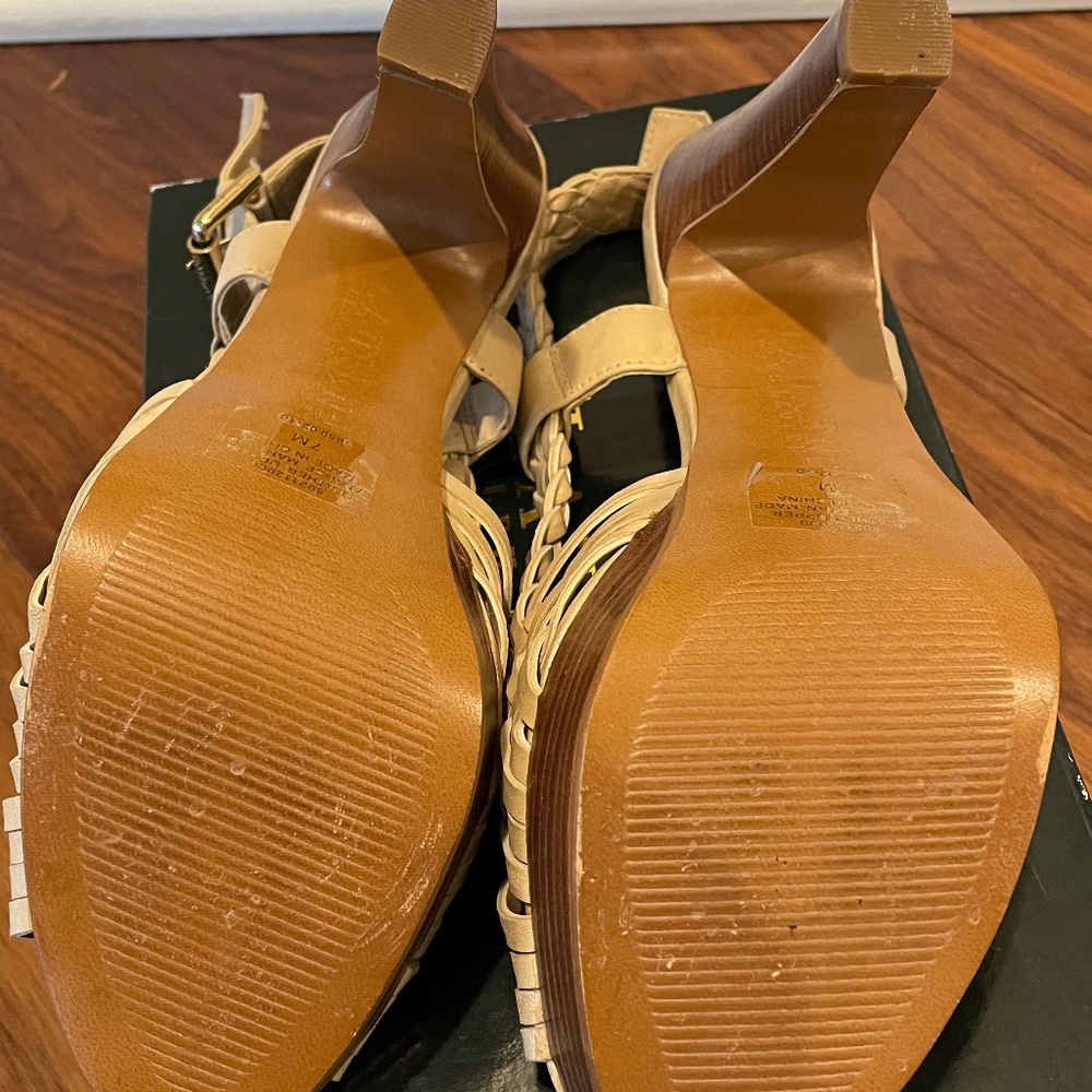 Lauren Ralph Lauren Fayre Natural Vachetta size 7 sandal - Picture 5 of 8